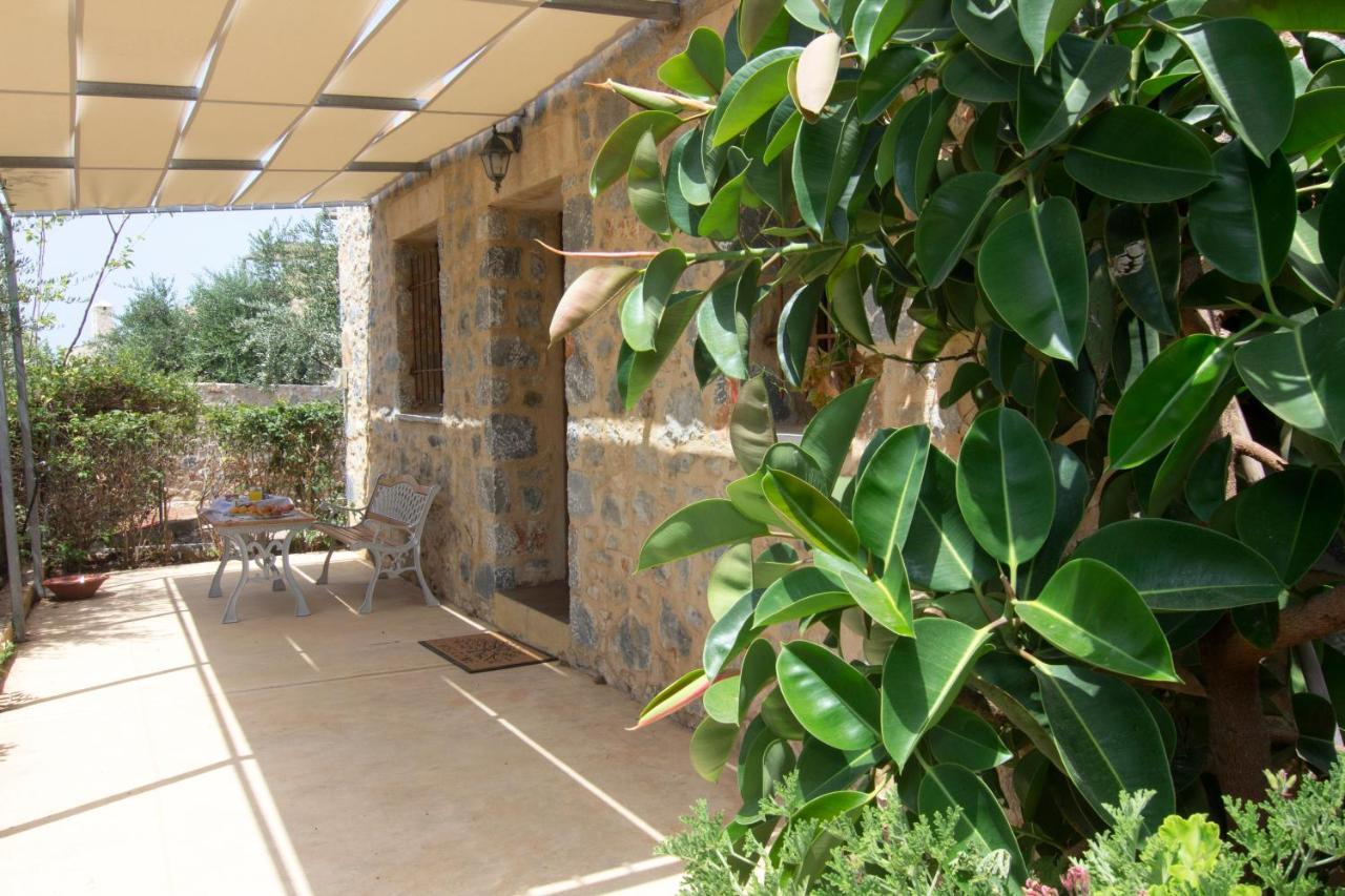 Villa Belles Maisons à Agios Nikolaos  Extérieur photo