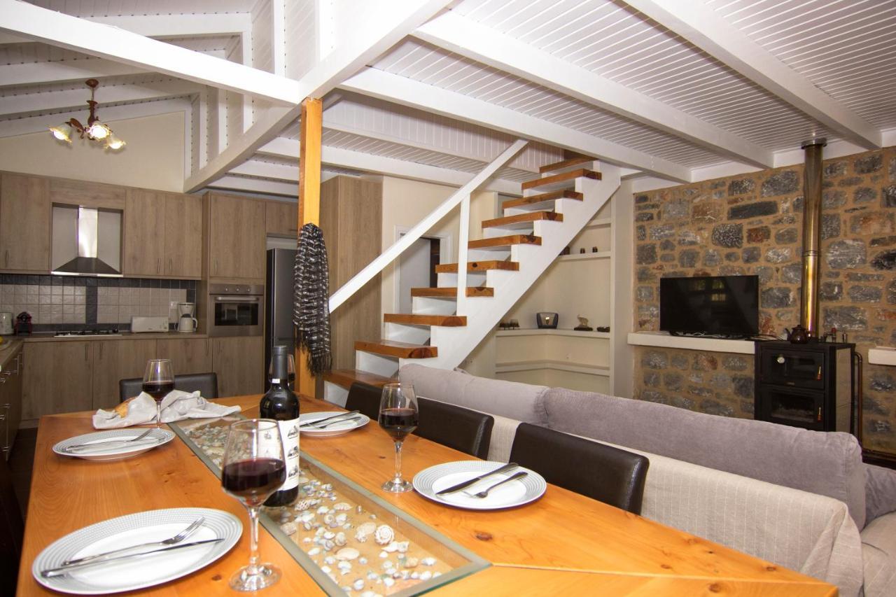 Villa Belles Maisons à Agios Nikolaos  Extérieur photo