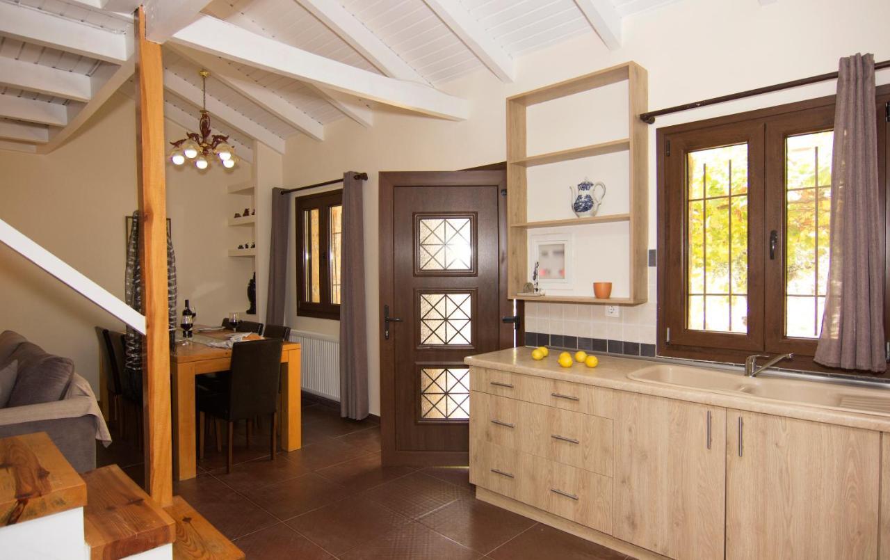 Villa Belles Maisons à Agios Nikolaos  Extérieur photo