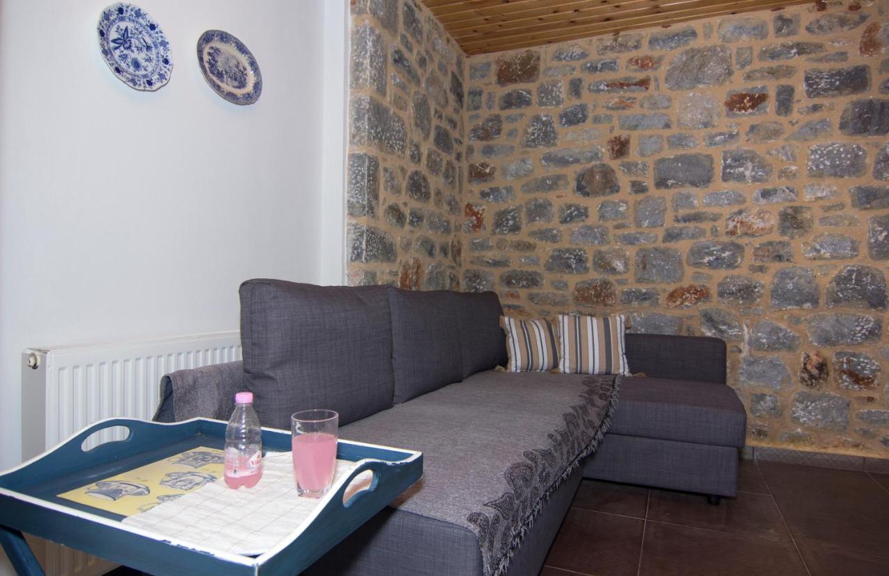 Villa Belles Maisons à Agios Nikolaos  Extérieur photo