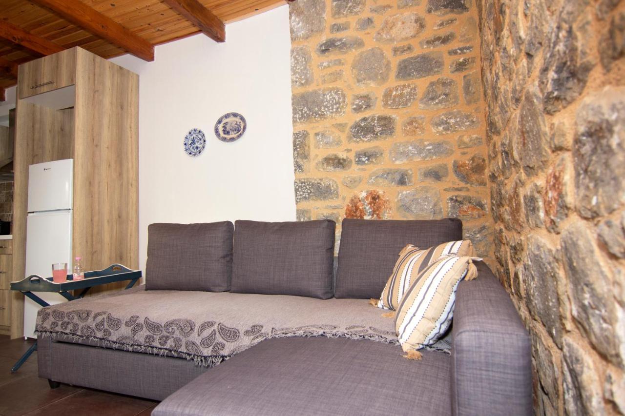 Villa Belles Maisons à Agios Nikolaos  Extérieur photo